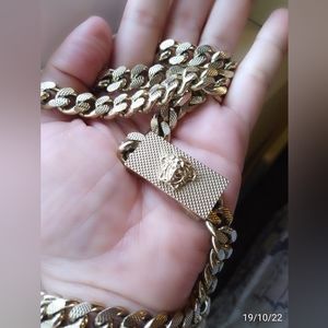 Versace Chaín belt, 200%authentic